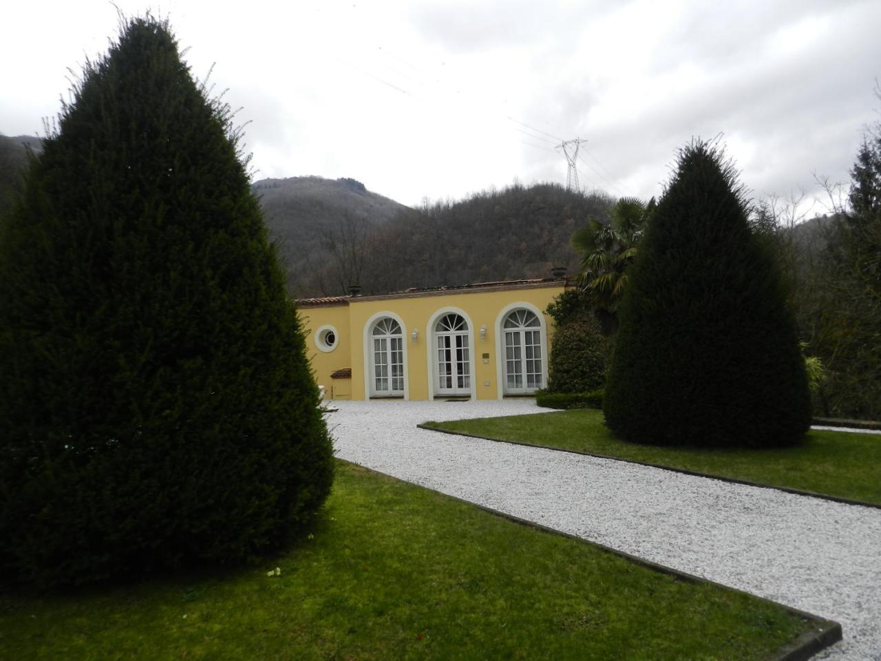 Villa Bertagni Castelnuovo di Garfagnana Habitación foto